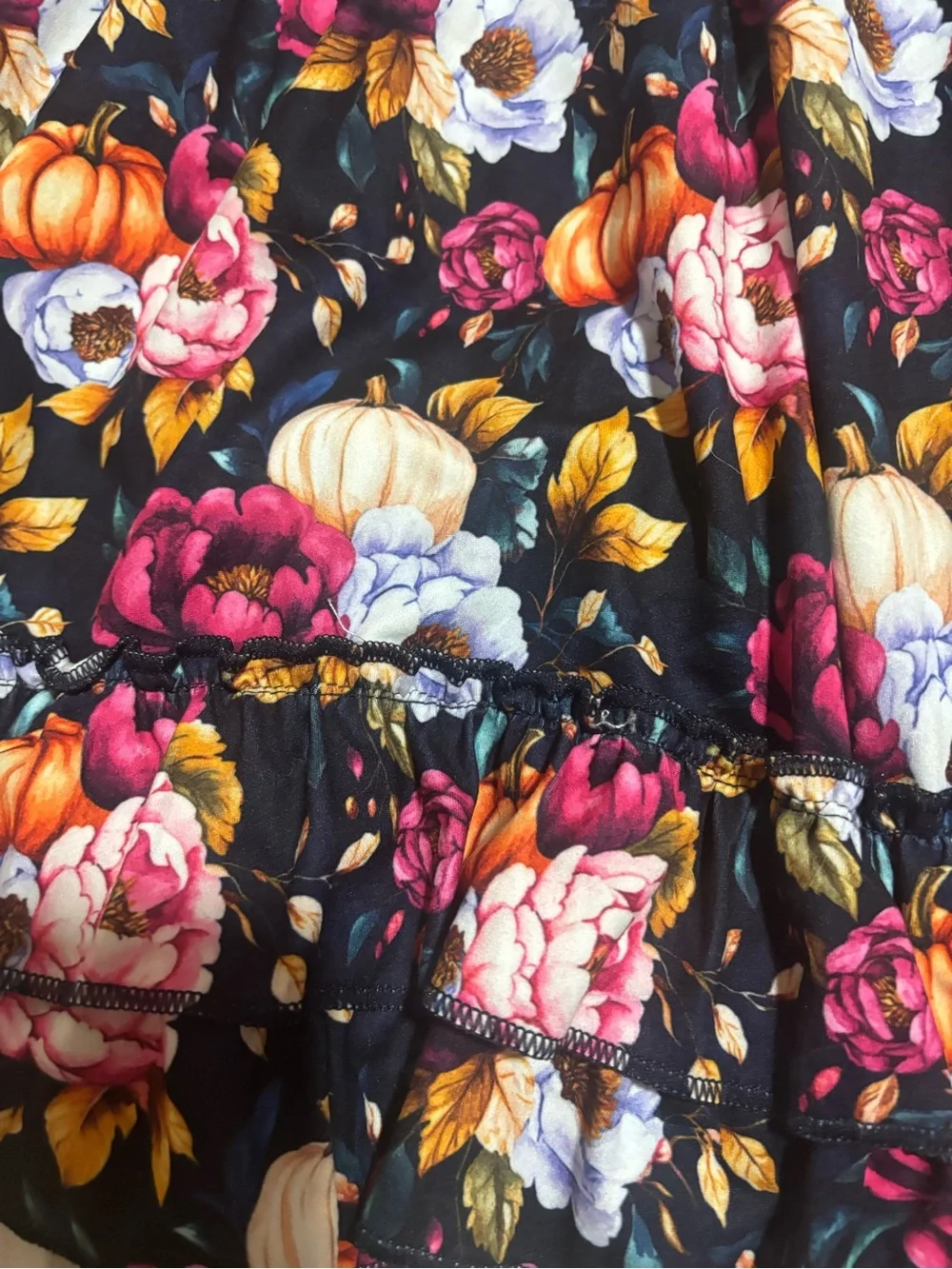 “Makena Lane” 2pc set size 12 in excellent condition